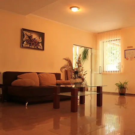 Sredna Gora Strelča