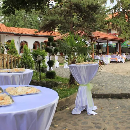 Sredna Gora Hotel 2*