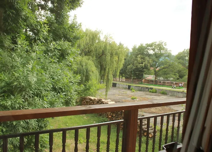 Хотел Sredna Gora Стрелча